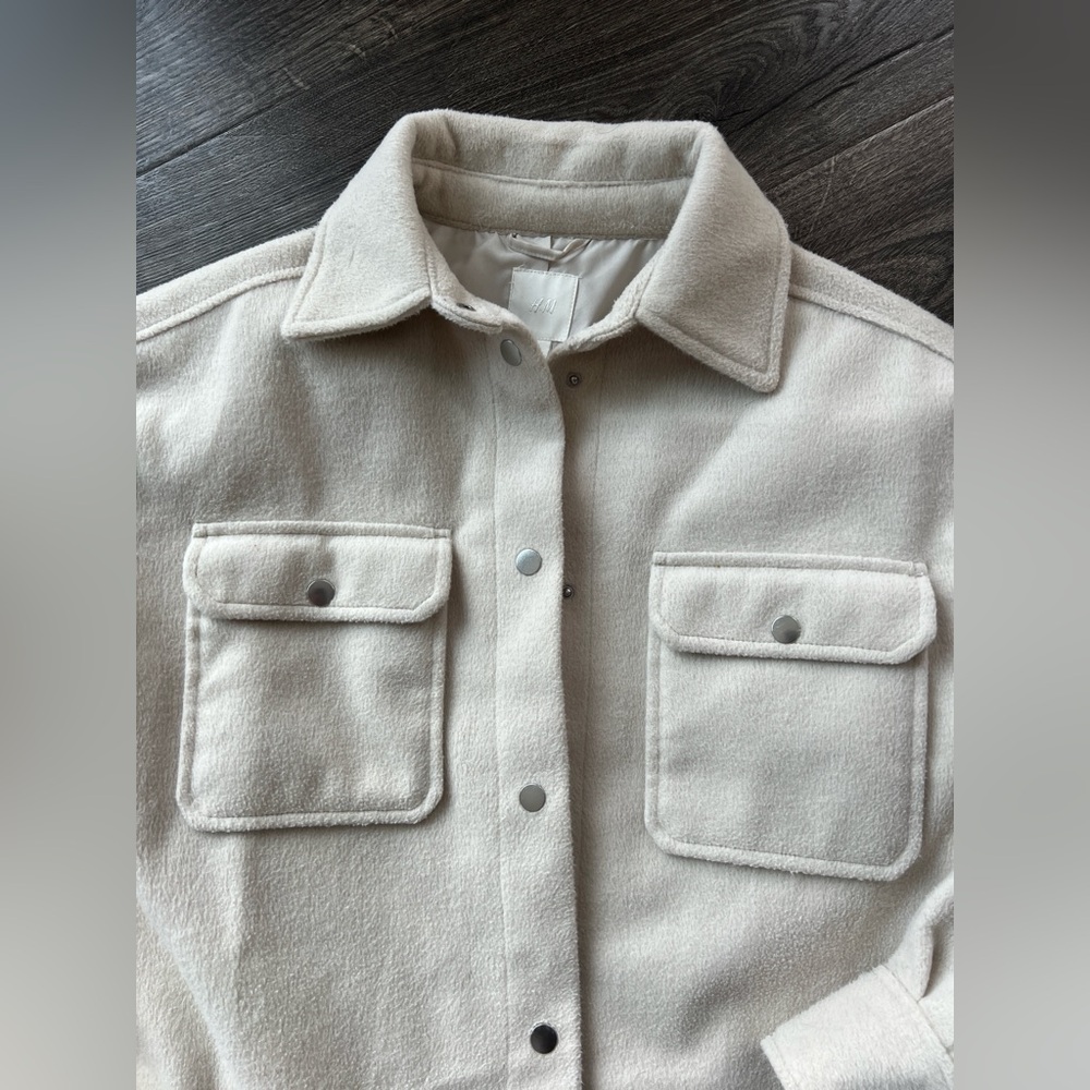 H&M shacket - Picture 5 of 5